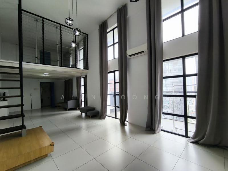 Kondominium untuk Disewa di SOHO @ Empire City - Alan Soong - Living Room - PropertyGuru.com.my