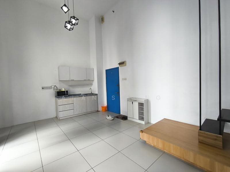 Kondominium untuk Disewa di SOHO @ Empire City - Alan Soong - Kitchen - PropertyGuru.com.my
