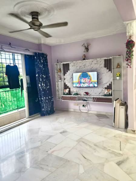 Pangsapuri untuk Dijual di Vista Lavender - Jean Low - Living Room - PropertyGuru.com.my
