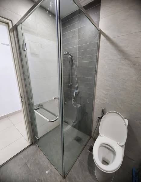 Condominium for Rent at Vivo Residential Suites - Nicole Loh - Bathroom - PropertyGuru.com.my
