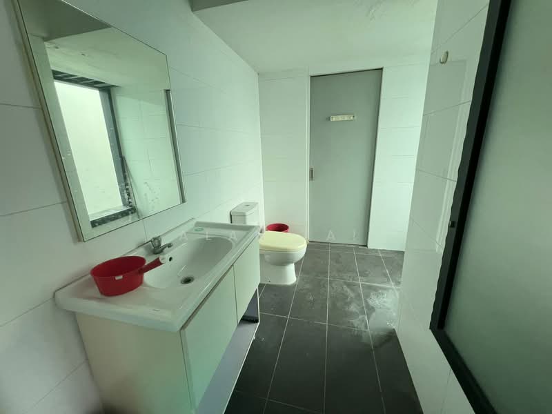 Service Residence for Rent at Halo Sunday @ Empire City - Alan Tai - Bathroom - PropertyGuru.com.my