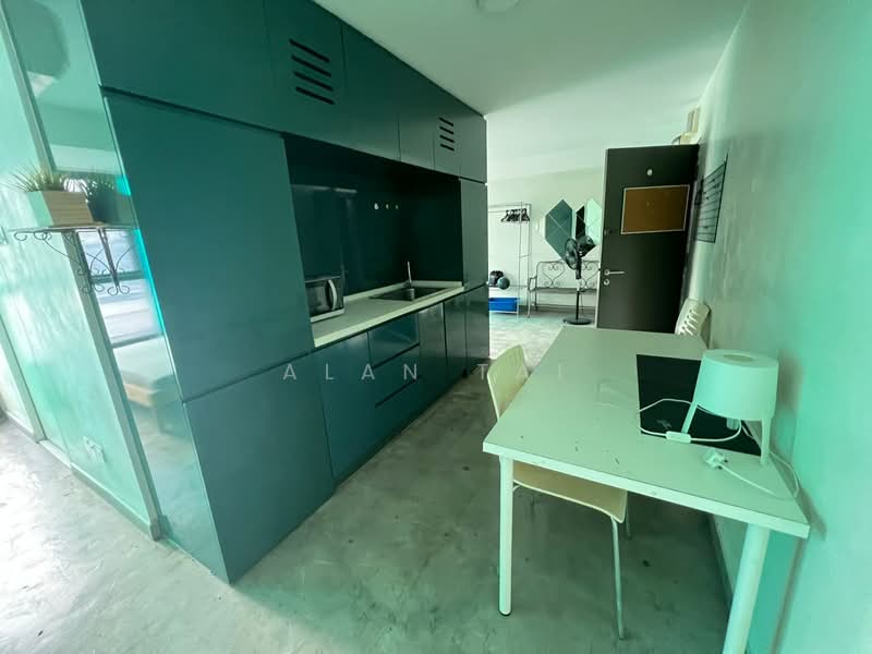 Service Residence for Rent at Halo Sunday @ Empire City - Alan Tai - Kitchen - PropertyGuru.com.my