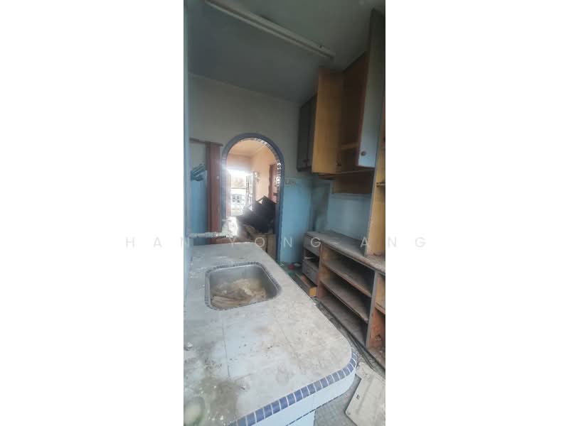 Flat for Sale at Taman Kempas - Han Yong Ang - Kitchen - PropertyGuru.com.my