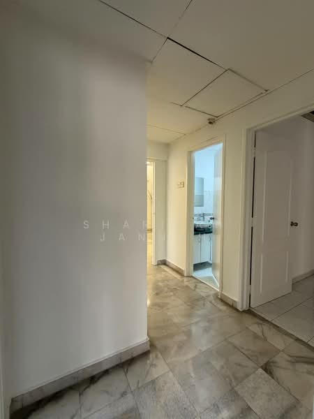 Kondominium untuk Dijual di Sunway Sutera Condominium - Sharifah Jannah - Corridor - PropertyGuru.com.my