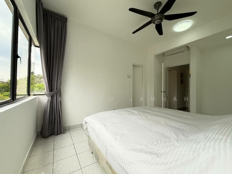 Kondominium untuk Dijual di Sunway Sutera Condominium - Sharifah Jannah - Bedroom - PropertyGuru.com.my