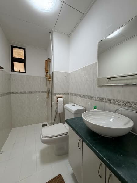 Kondominium untuk Dijual di Sunway Sutera Condominium - Sharifah Jannah - Bathroom - PropertyGuru.com.my