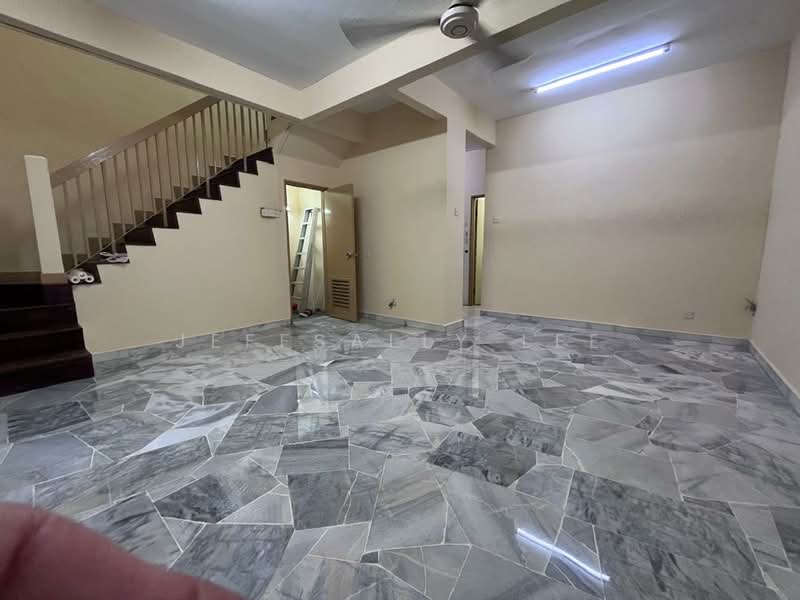 Rumah Teres 2 Tingkat untuk Dijual di Usj 13 (Subang Jaya) - JeffSally Lee - PropertyGuru.com.my