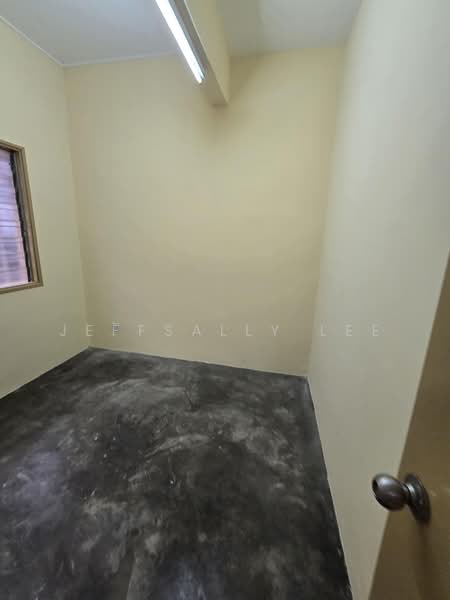 Rumah Teres 2 Tingkat untuk Dijual di Usj 13 (Subang Jaya) - JeffSally Lee - PropertyGuru.com.my