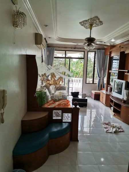 Kondominium untuk Dijual di Grand View - Aster Ng - Living Room - PropertyGuru.com.my