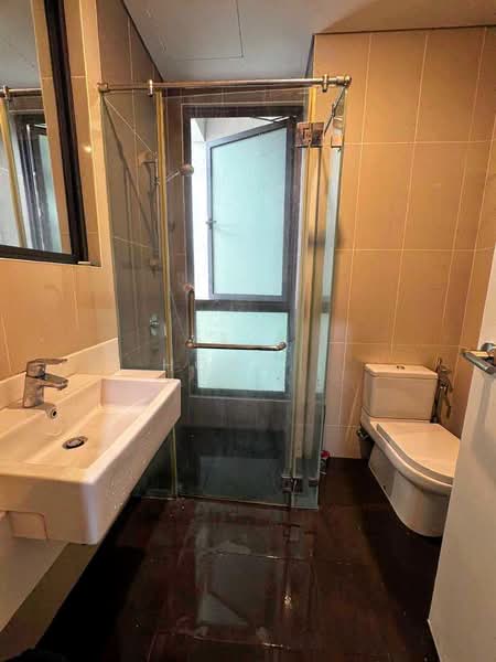 Condominium for Rent at The LIGHT COLLECTION II - Hong . - Bathroom - PropertyGuru.com.my
