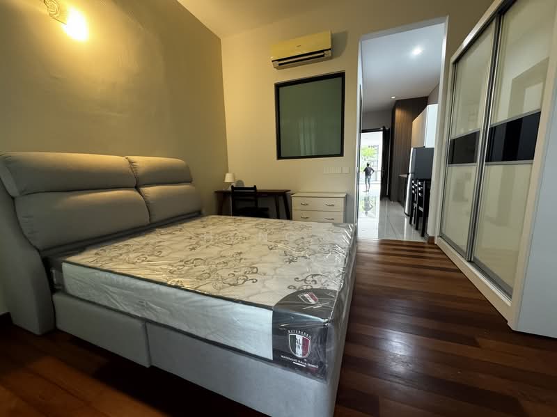 Condominium for Rent at The LIGHT COLLECTION II - Hong . - Bedroom - PropertyGuru.com.my