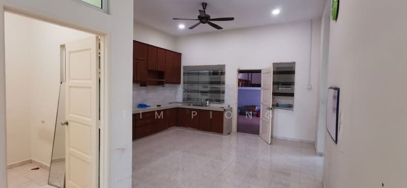 Semi-Detached House for Sale in Taman Paya Rumput Indah (Paya Rumput) - Tim Piong - Kitchen - PropertyGuru.com.my