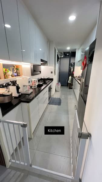 Servis Apartment untuk Dijual di The Goodwood Residence - TT Chan - Kitchen - PropertyGuru.com.my