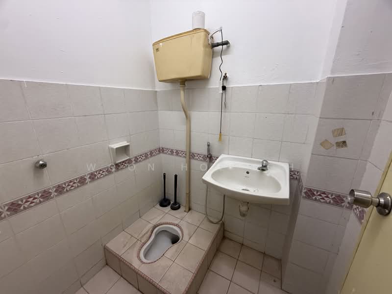 2-storey Terraced House for Sale in Taman Wawasan (Puchong) - Woon Hoe Loh - PropertyGuru.com.my
