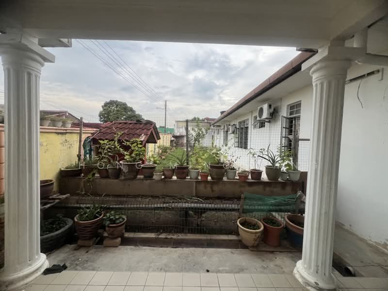 Semi-Detached House for Sale in Taman Yoon Chan (Seremban) - Chong Ming Ming - Exterior - PropertyGuru.com.my