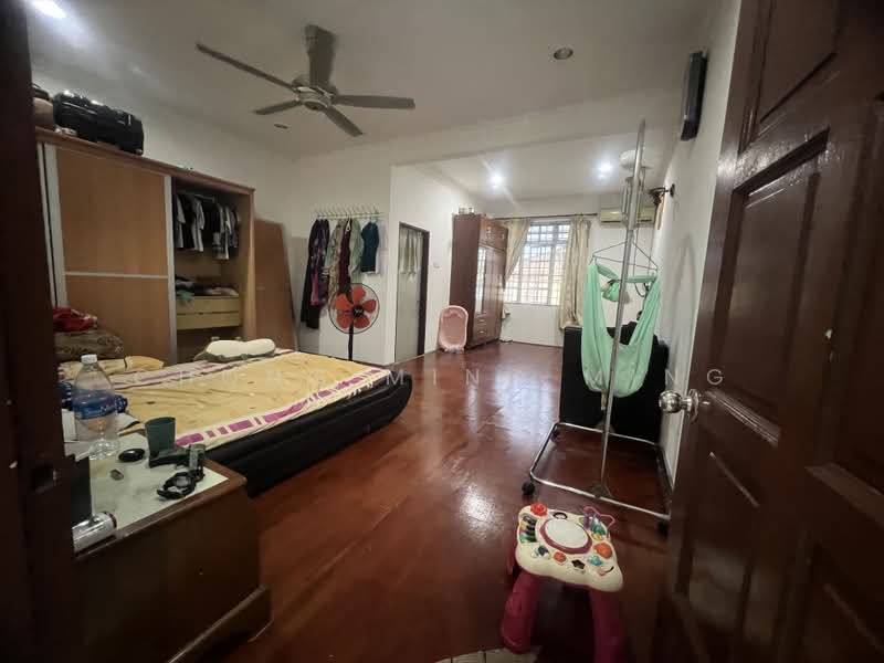 Semi-Detached House for Sale in Taman Yoon Chan (Seremban) - Chong Ming Ming - Bedroom - PropertyGuru.com.my