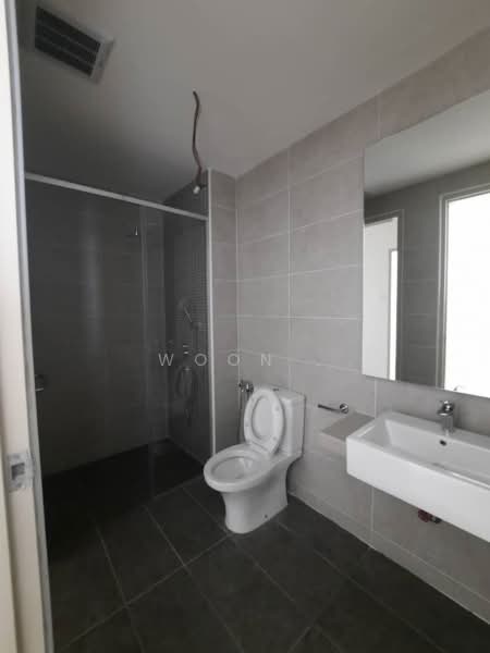 Servis Apartment untuk Dijual di Bali Residences - Woon . - Bathroom - PropertyGuru.com.my