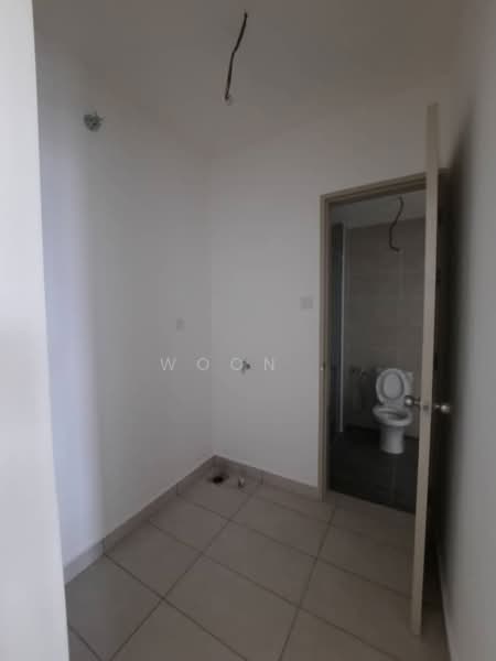 Servis Apartment untuk Dijual di Bali Residences - Woon . - Bathroom - PropertyGuru.com.my