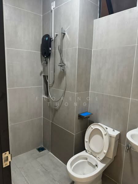 Servis Apartment untuk Disewa di Space Residency - Florence Thong - Bathroom - PropertyGuru.com.my