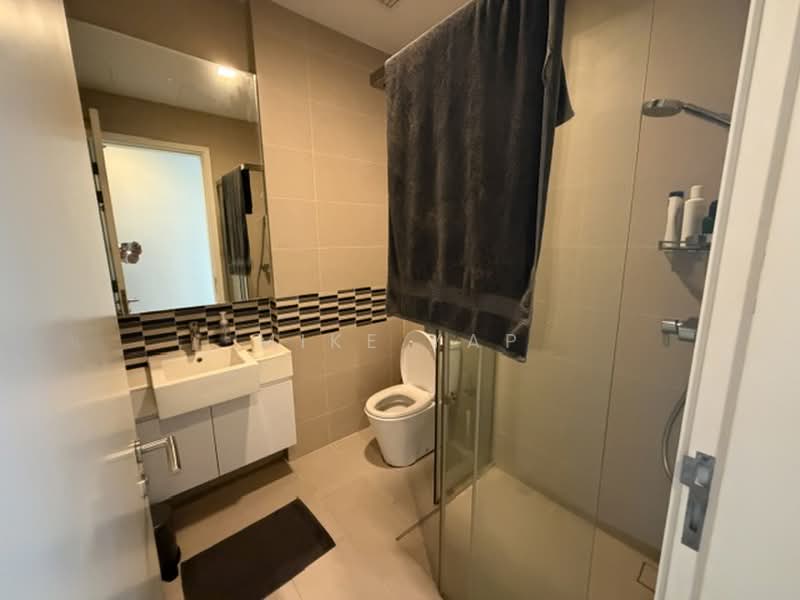 Service Residence for Sale at The Panorama - Mike Yap - Bathroom - PropertyGuru.com.my