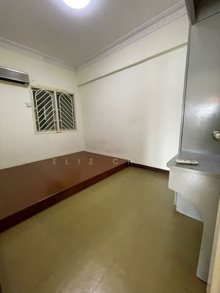 Condominium for Rent at Meadow Park 2 - Eliz Chan - Bedroom - PropertyGuru.com.my