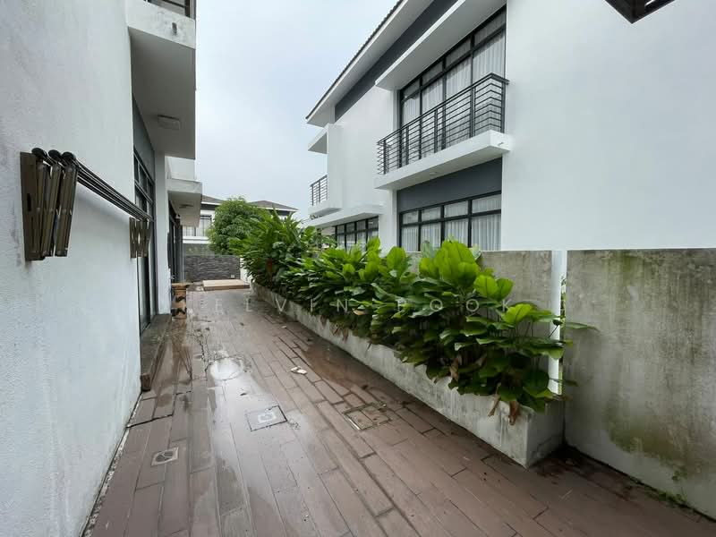 Rumah Berkembar untuk Dijual di Taman Jenderam Harmoni (Dengkil) - Kelvin Pook - Exterior - PropertyGuru.com.my