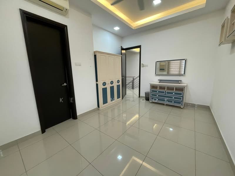 Rumah Berkembar untuk Dijual di Taman Jenderam Harmoni (Dengkil) - Kelvin Pook - PropertyGuru.com.my