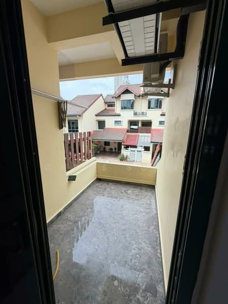 Rumah Teres 2.5 Tingkat untuk Dijual di Desa Parkcity (Kuala Lumpur) - Cyrus Soon - Balcony - PropertyGuru.com.my