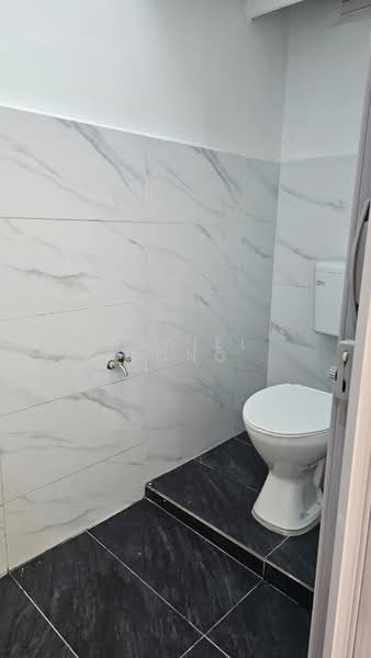 Rumah Teres 2 Tingkat untuk Dijual di Taman Delima (Kluang) - Daniel Yong - Bathroom - PropertyGuru.com.my