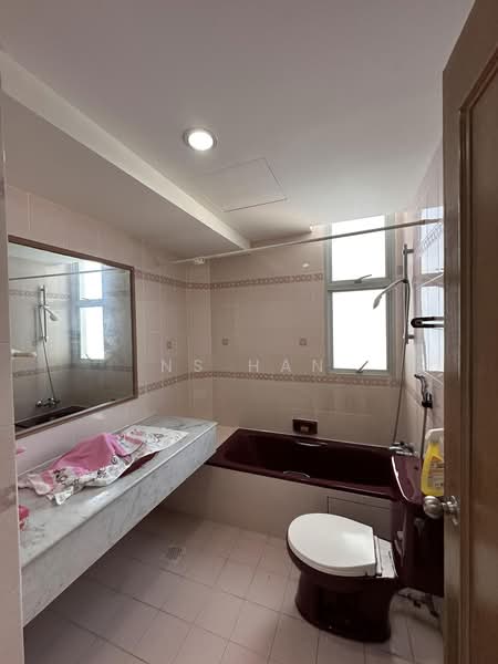 Condominium for Sale at Ocean Palms Condominium - NS Han - PropertyGuru.com.my