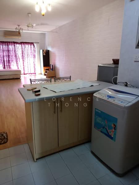 Pangsapuri untuk Dijual di Prima Regency - Florence Thong - Living Room - PropertyGuru.com.my