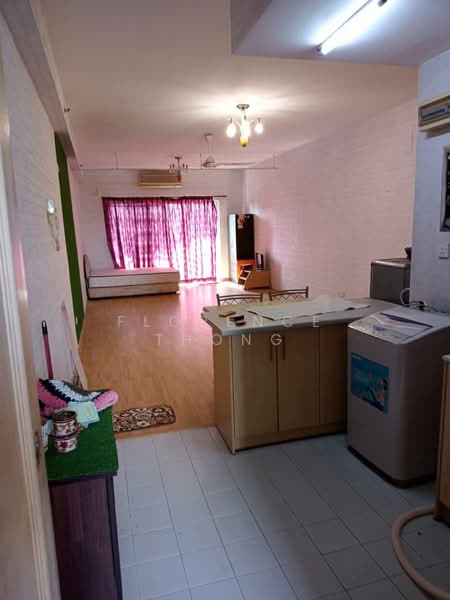 Pangsapuri untuk Dijual di Prima Regency - Florence Thong - Living Room - PropertyGuru.com.my