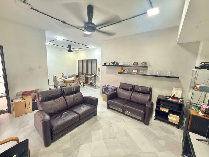 2-storey Terraced House for Sale in Putra Indah (Shah Alam) - Farhan Rafael - Living Room - PropertyGuru.com.my