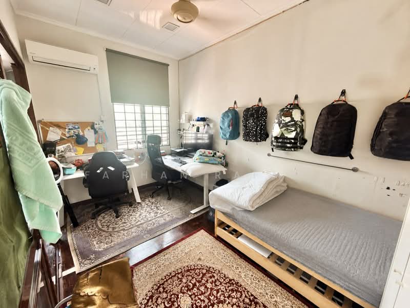 2-storey Terraced House for Sale in Putra Indah (Shah Alam) - Farhan Rafael - Bedroom - PropertyGuru.com.my