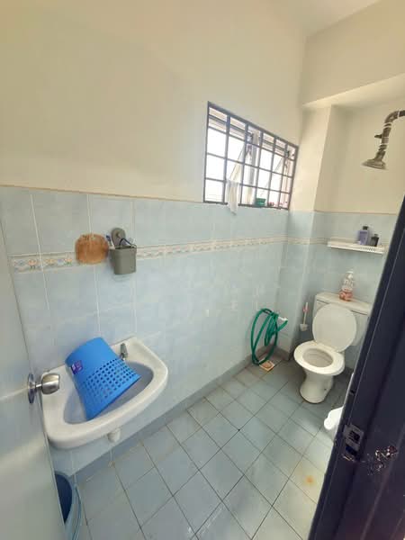 2-storey Terraced House for Sale in Putra Indah (Shah Alam) - Farhan Rafael - Bathroom - PropertyGuru.com.my