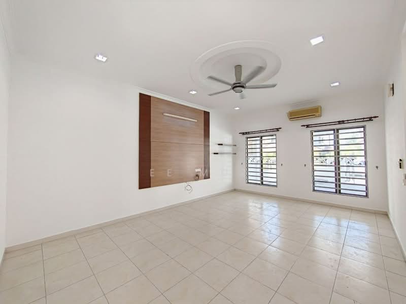 Semi-Detached House for Sale in Simpang Pulai (Perak) - Lee Muzi - Living Room - PropertyGuru.com.my