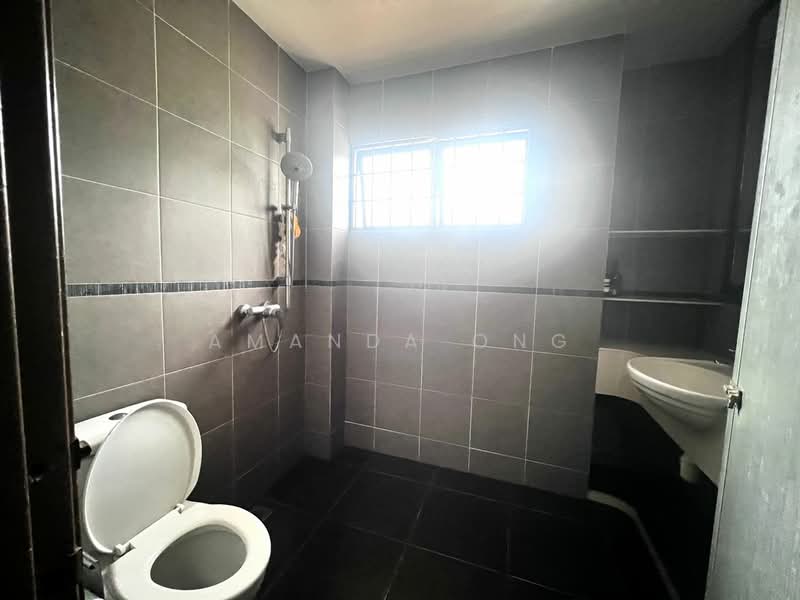 Rumah Teres 2 Tingkat untuk Dijual di Bukit Prima Pelangi (Batu) - Amanda Ong - Bathroom - PropertyGuru.com.my
