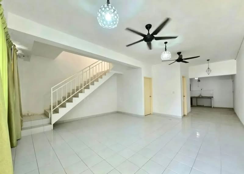 2-storey Terraced House for Sale in Bukit Beruntung (Selangor) - Syamsul Ilham - Interior - PropertyGuru.com.my