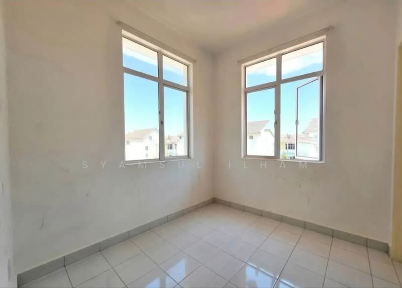 2-storey Terraced House for Sale in Bukit Beruntung (Selangor) - Syamsul Ilham - Interior - PropertyGuru.com.my