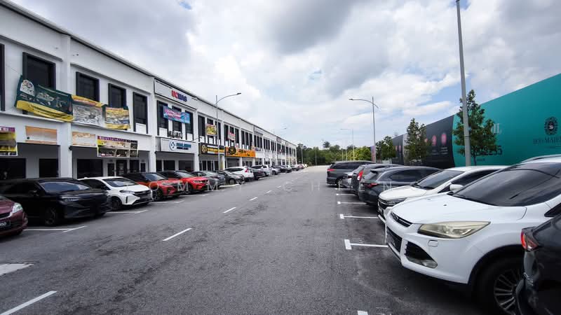 Shop for Rent in Eco Majestic (Semenyih) - TOMMY CHIENG - Exterior - PropertyGuru.com.my