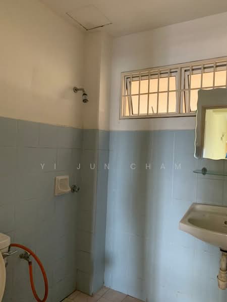 Apartment for Sale at Seri Puri - Yi Jun Cham - Bathroom - PropertyGuru.com.my