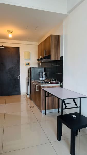 Service Residence for Sale at D'Inspire Residence (Inspira Bestari) - Marvin Lim - Kitchen - PropertyGuru.com.my