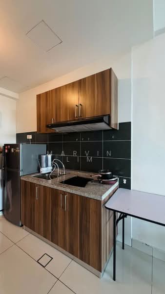 Service Residence for Sale at D'Inspire Residence (Inspira Bestari) - Marvin Lim - Kitchen - PropertyGuru.com.my