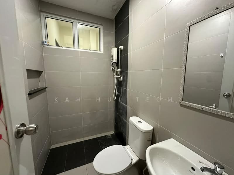 Rumah Berkembar untuk Dijual di Taman Jasa Indah (Bukit Mertajam) - Kah Hui Teoh - Bathroom - PropertyGuru.com.my