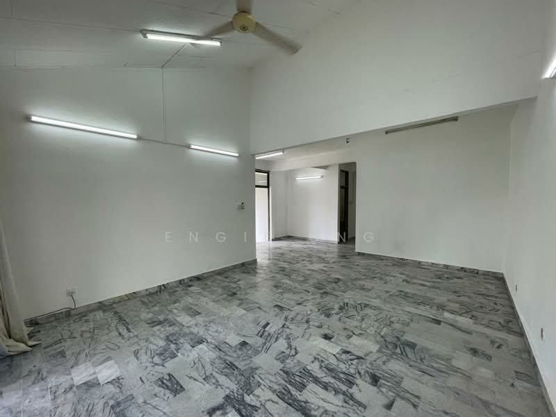 Rumah Berkembar untuk Dijual di Sungai Ara (Penang) - Engie Ong - Living Room - PropertyGuru.com.my