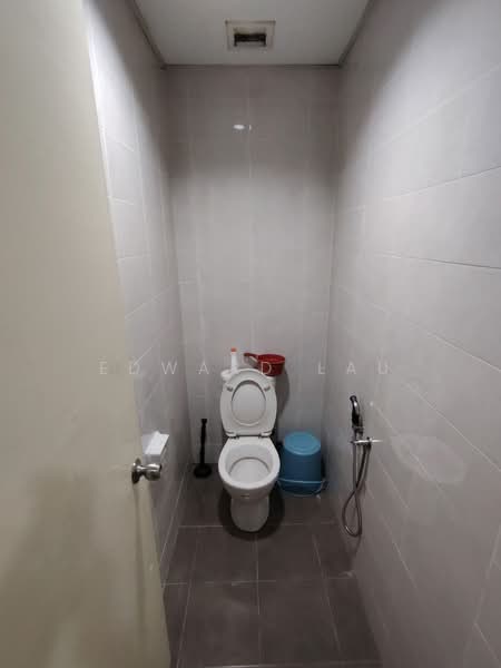 Shop / Office for Rent in Puchong (Selangor) - Edward Lau - Bathroom - PropertyGuru.com.my