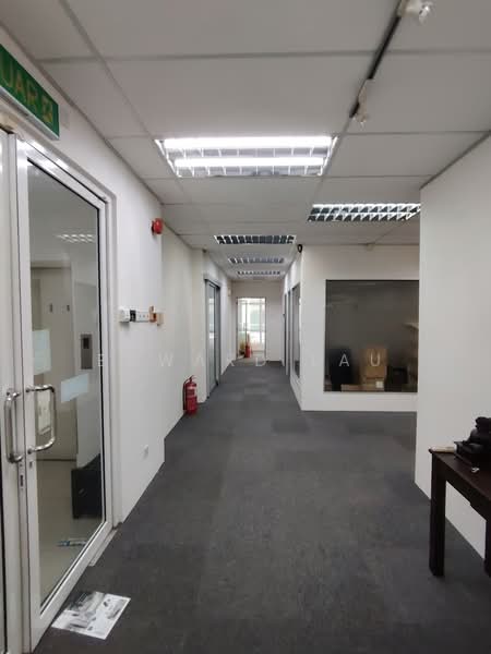 Shop / Office for Rent in Puchong (Selangor) - Edward Lau - Corridor - PropertyGuru.com.my