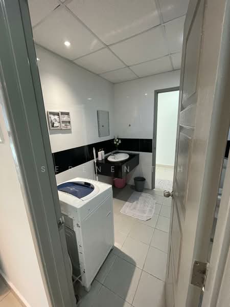 Kondominium untuk Disewa di Mansion One - SERENEN TEH - Bathroom - PropertyGuru.com.my
