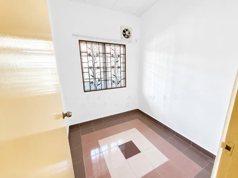 Bungalow for Sale in Lavender Heights (Senawang) - Naufal Ahmad Azahari - PropertyGuru.com.my