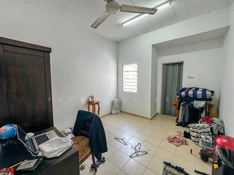 Terraced House for Sale in Sungai Buloh (Selangor) - Farhan Rafael - Bedroom - PropertyGuru.com.my